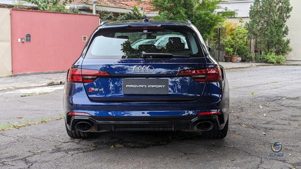 Audi RS4 B9 - Navarra Blue (5)