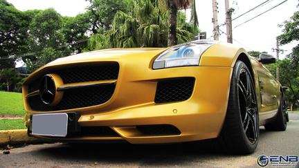 Mercedes SLS AMG - Desert Gold (33)