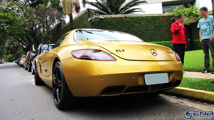Mercedes SLS AMG - Desert Gold (49)