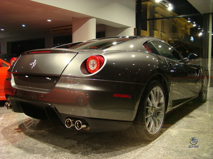 Via Europa, Via Italia - Ferrari e Maserati (400)