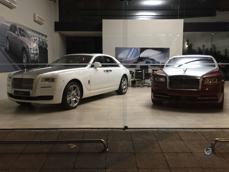 Loja Rolls-Royce (69).jpg