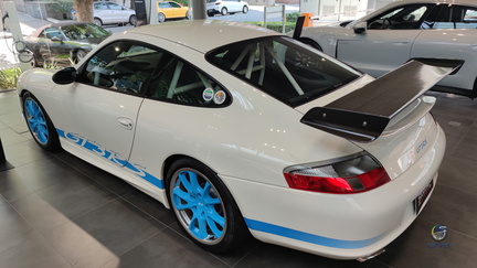 Porsche 911 GT3 RS 996 - branco com azul (1)