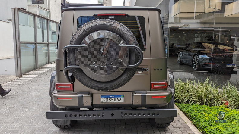 Mercedes G63 AMG 4x4² - Manganite Grey Magno (15).jpg