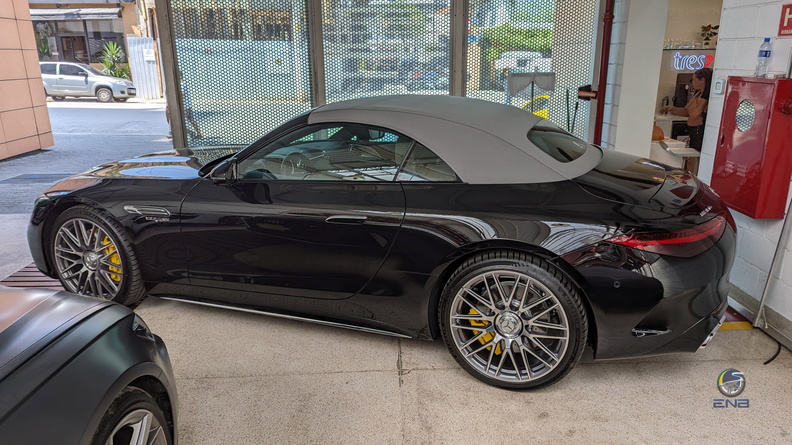 Mercedes SL63 AMG - R232 (1).jpg