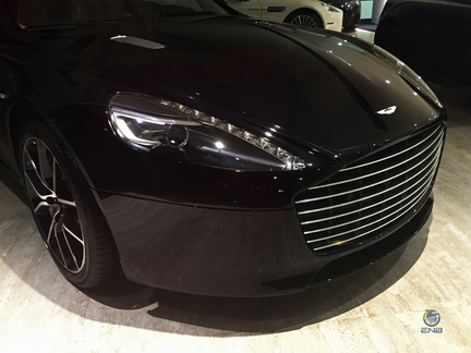 Aston Martin Rapide S - preto (1)
