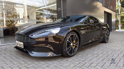 Aston Martin Vanquish - Marrom (4)