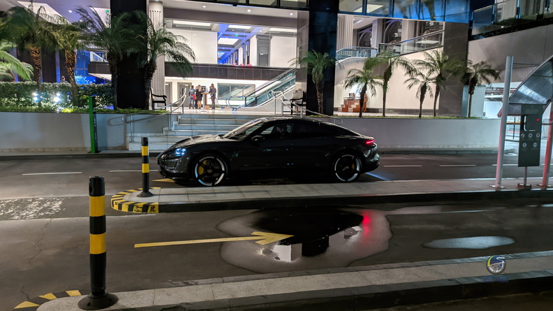 Porsche Taycan Turbo S.jpg