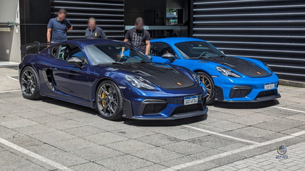 Dois ou Mais Porsche 718 GT4 RS (2)