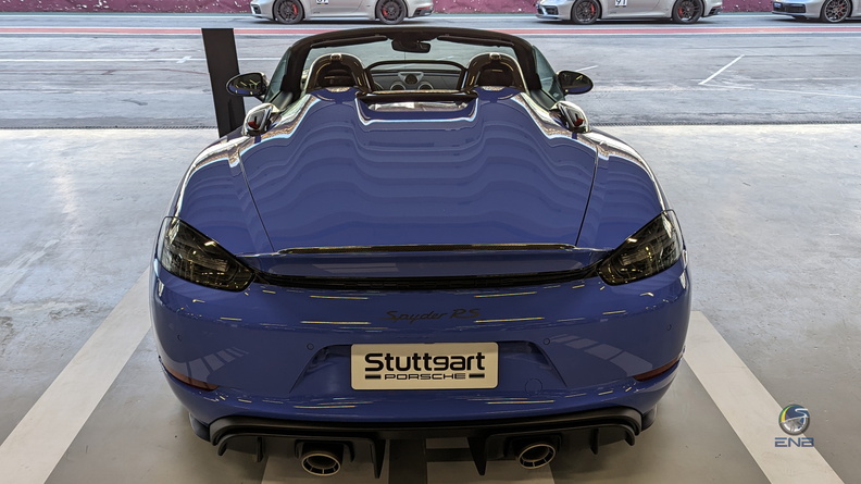 Porsche 718 Spyder RS - Maritime Blue (5).jpg