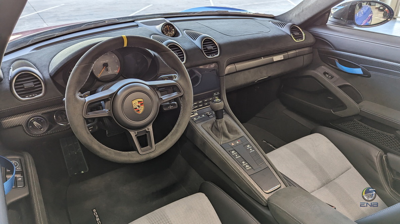 Porsche 718 Spyder RS - Maritime Blue (7).jpg