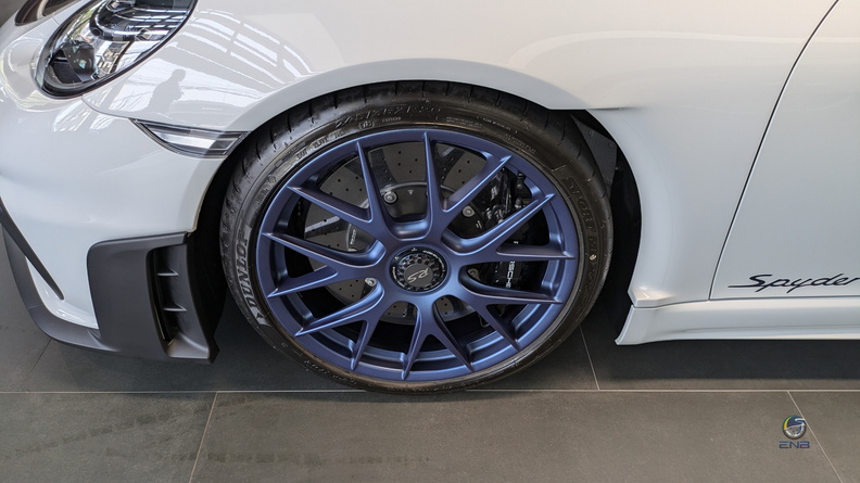 Porsche 718 Spyder - branco (4).jpg