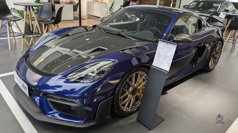 Porsche 718 GT4 RS.jpg