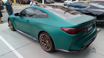 BMW M4 CS - Isle of man green frozen (1)