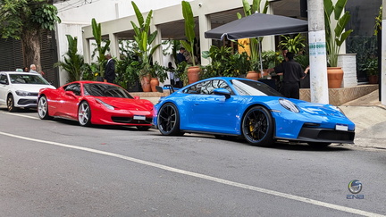 Ferrari 458 Italia e Porsche 992 GT3