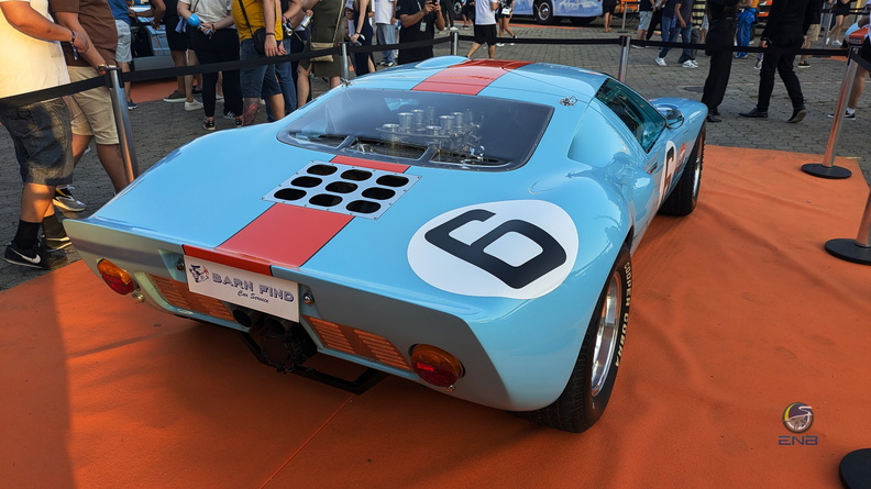 Ford GT 40 replica (6).jpg