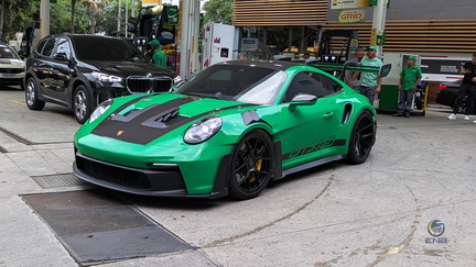 Porsche 911 GT3 RS 992 - Python Green (1)