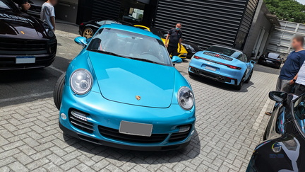 Dois ou mais Porsches