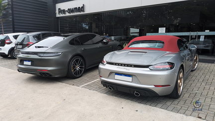 Dois ou mais Porsches (9)