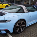 Porsche 911 Targa 4 GTS - Gulf blue (3)