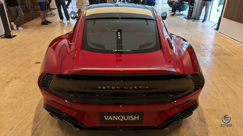 Aston Martin Vaquish 2025 - Supernova Red (31).jpg