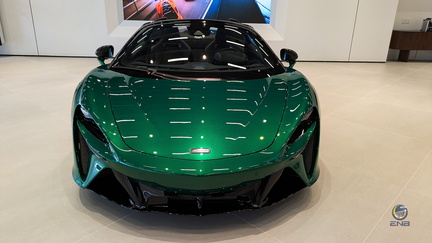McLaren Artura Spider - Ivy Green (2)