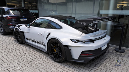 Porsche 911 GT3 RS - 992 (4)