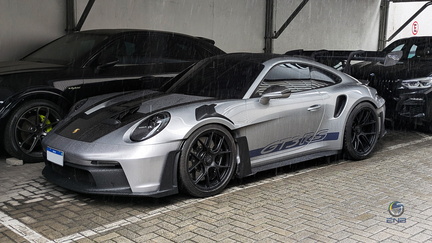 Porsche 911 GT3 RS - 992 (8)