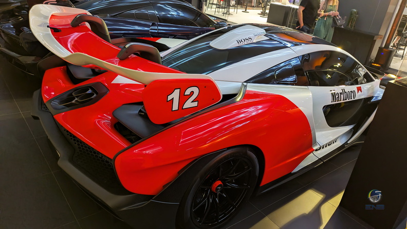 McLaren Senna (12).jpg