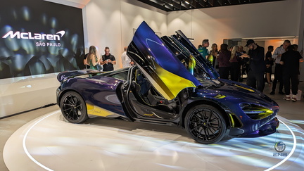 McLaren 750s - Coriolis Dragon Green (37)