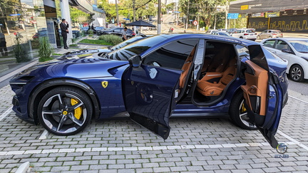 Ferrari Purosangue - Blu TDF (5)
