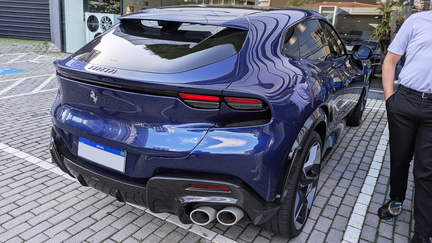 Ferrari Purosangue - Blu TDF (7)