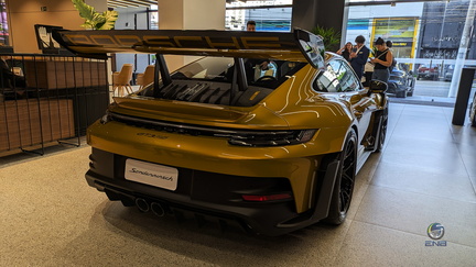 Porsche 911 GT3 RS - Sonderwunsch Explosive gold (7)