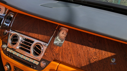Rolls-Royce Dawn - Sapphire Blue (6)
