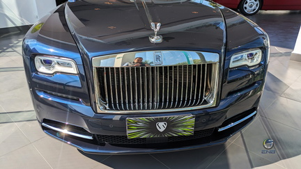 Rolls-Royce Dawn - Sapphire Blue (7)