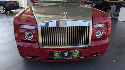 Rolls-Royce Phantom Drophead - ensign red (7)