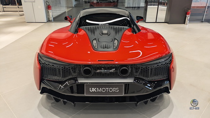McLaren Artura - Amber Red (2)