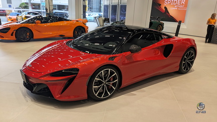 McLaren Artura - Amber Red (6)
