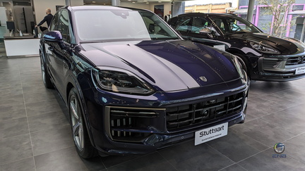 Porsche Cayenne Turbo - PTS Night Blue (3)