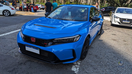 Honda Civic Type R - Racing Blue Pearl (2)