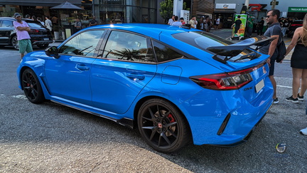 Honda Civic Type R - Racing Blue Pearl (3)