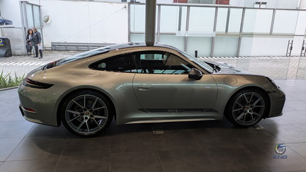 Porsche 911 Carrera T 992.2 (1)