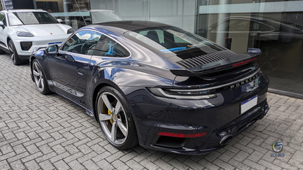 Porsche 911 Turbo S xblue (1)
