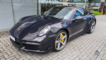 Porsche 911 Turbo S xblue (2)