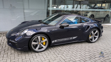 Porsche 911 Turbo S xblue (3)