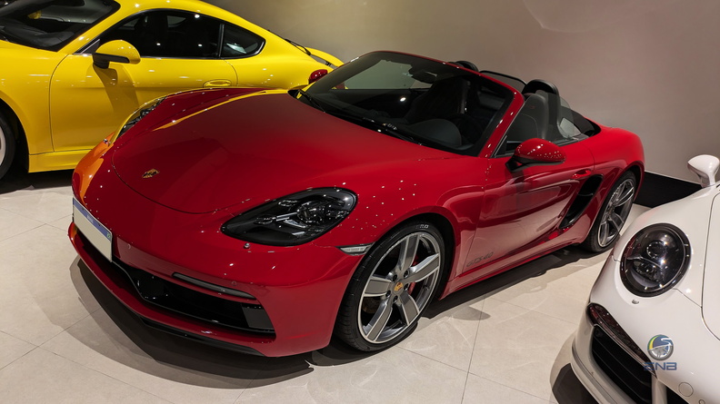 Porsche 718 Boxster GTS manual (1).jpg