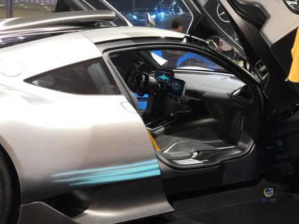 Mercedes AMG Project One (1)