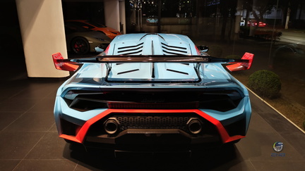 Showroom Lambo SP (4)