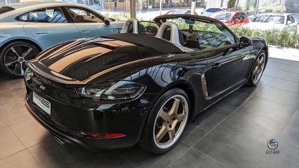 Porsche Boxster 25th (2)