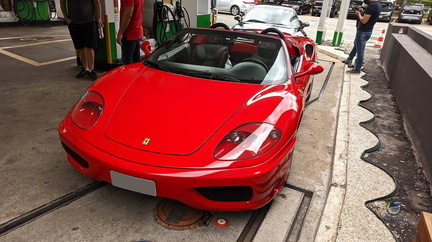Ferrari 360 Spider - Rosso Scuderia (2)
