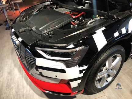 Audi E-tron Concept (2)